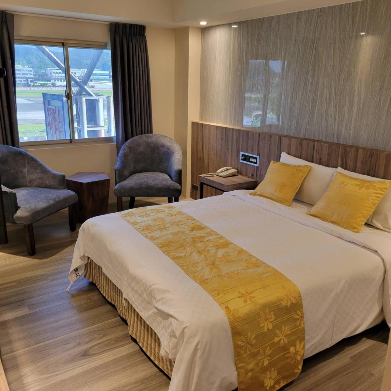 Attic Hotel Taipei Eksteriør billede